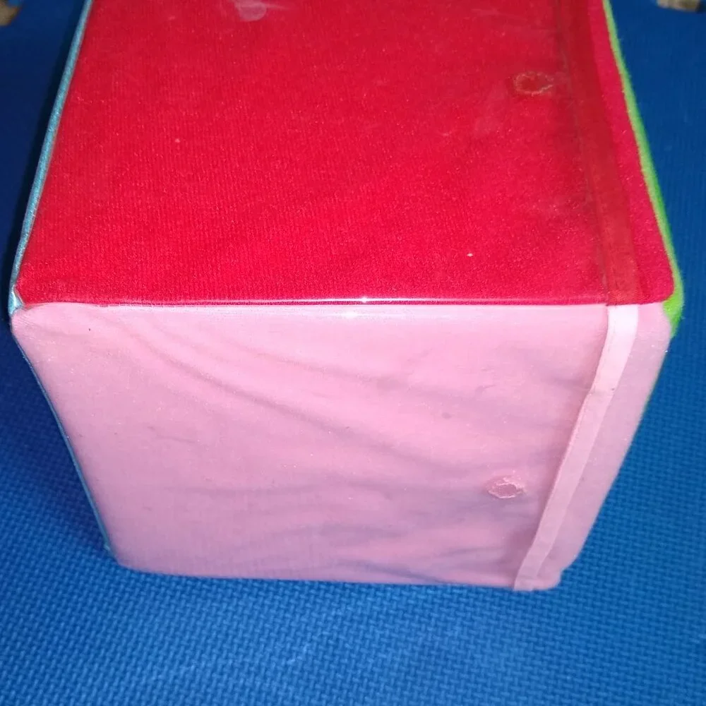 Excelleration Infant Photo Cubes with Mirror Photo cubes are 7